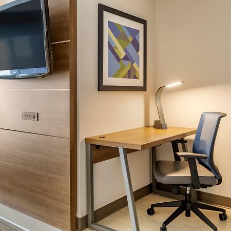 Holiday Inn Express Hotel & Suites Albuquerque Midtown By Ihg Bagian luar foto