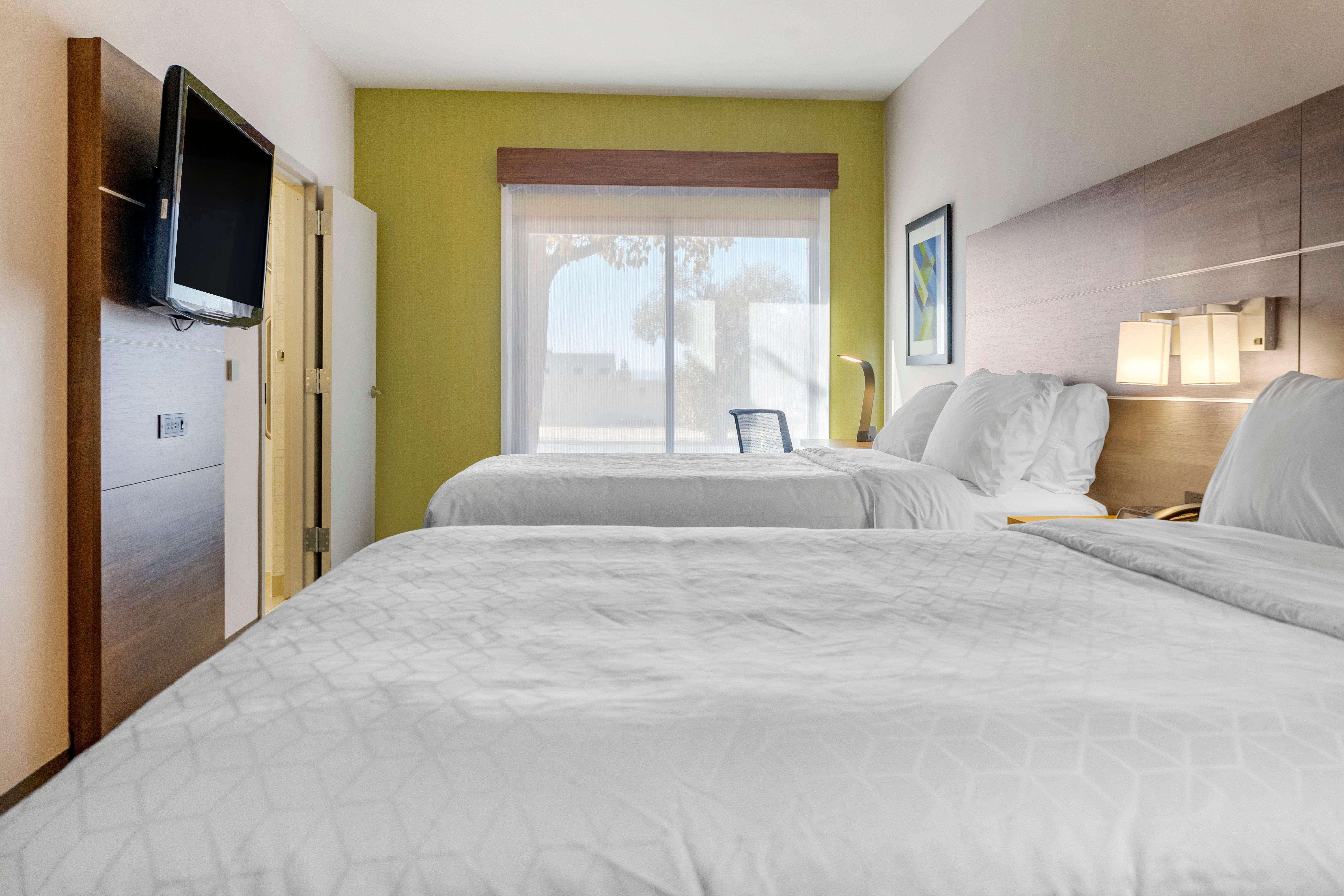 Holiday Inn Express Hotel & Suites Albuquerque Midtown By Ihg Bagian luar foto