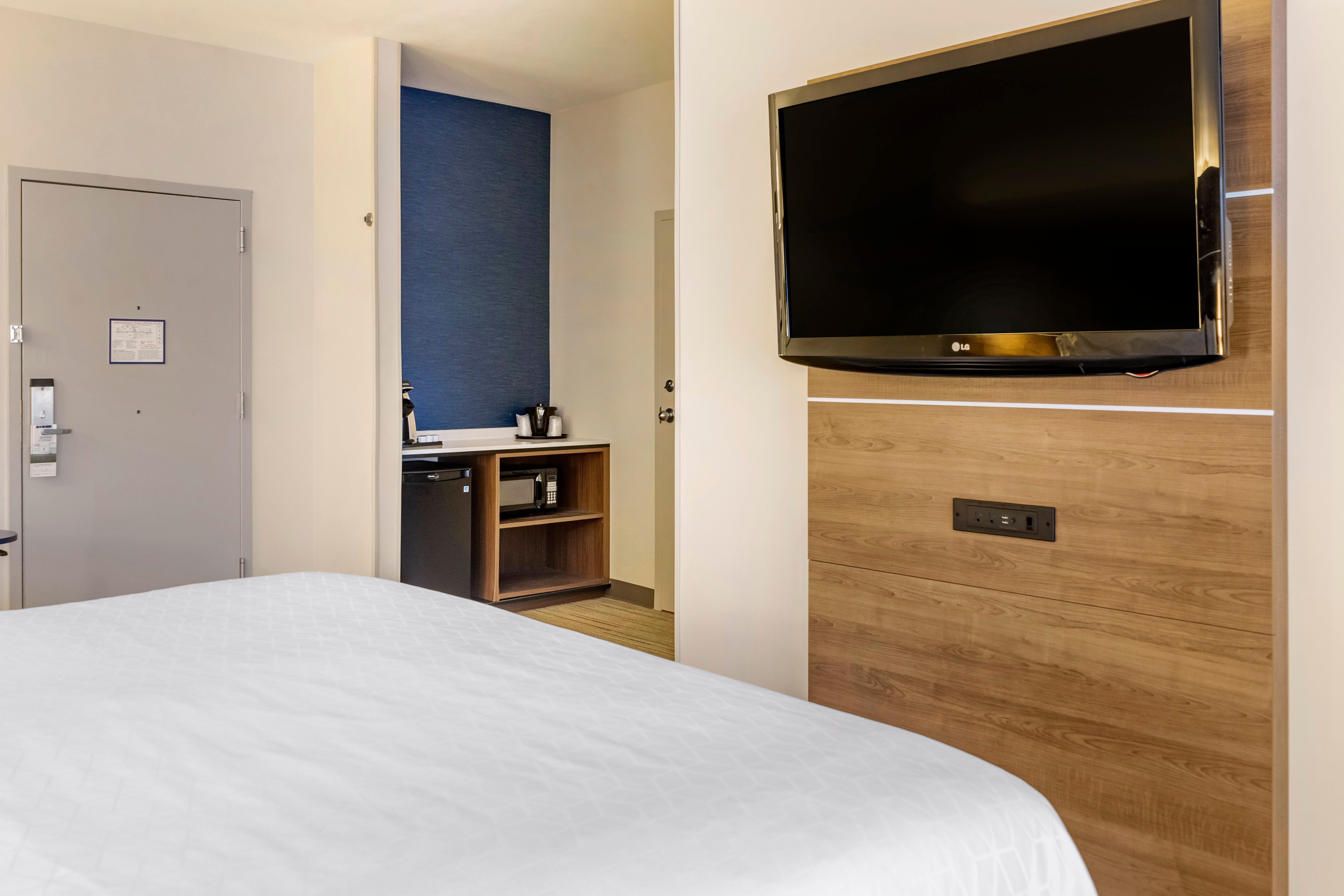 Holiday Inn Express Hotel & Suites Albuquerque Midtown By Ihg Bagian luar foto