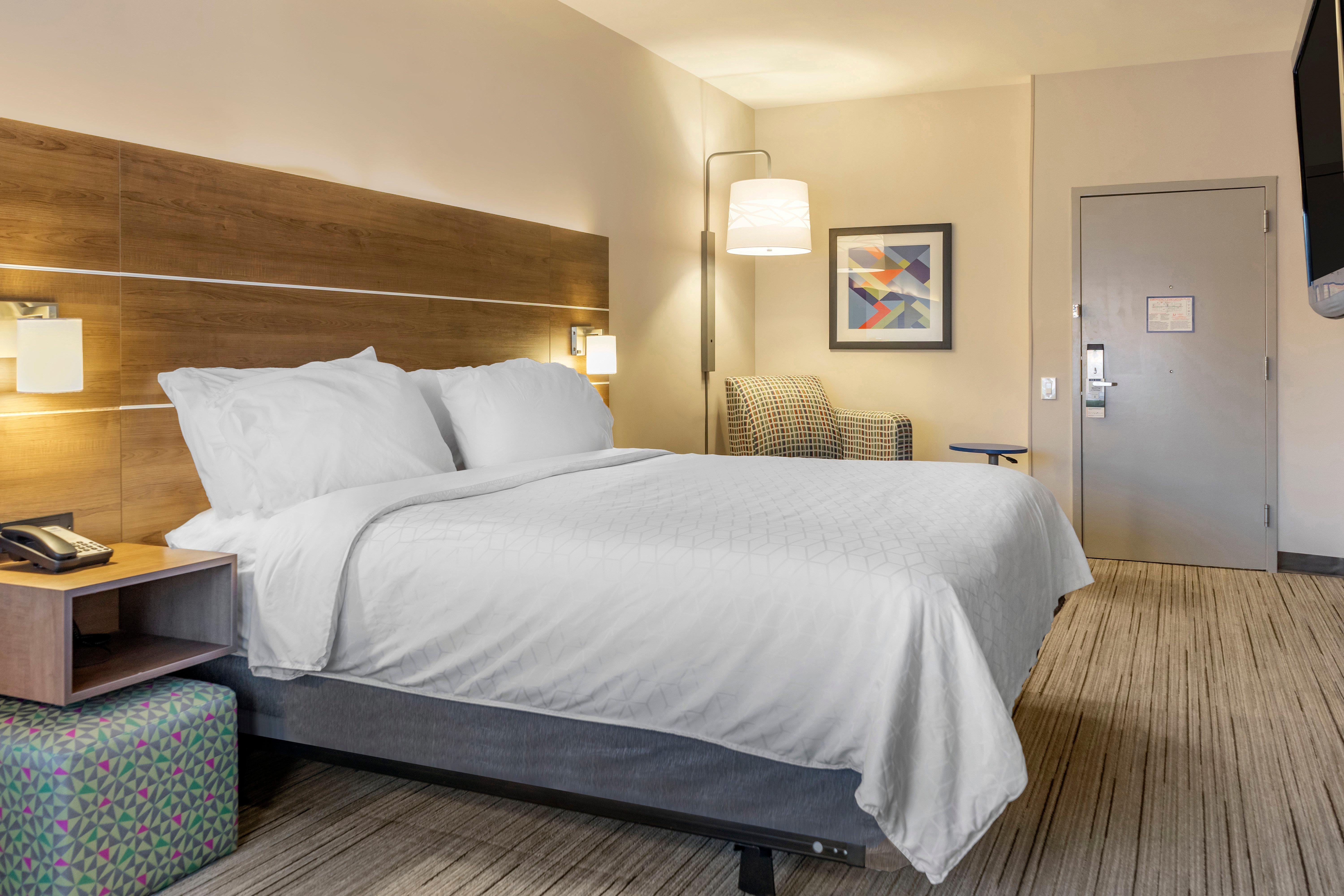Holiday Inn Express Hotel & Suites Albuquerque Midtown By Ihg Bagian luar foto