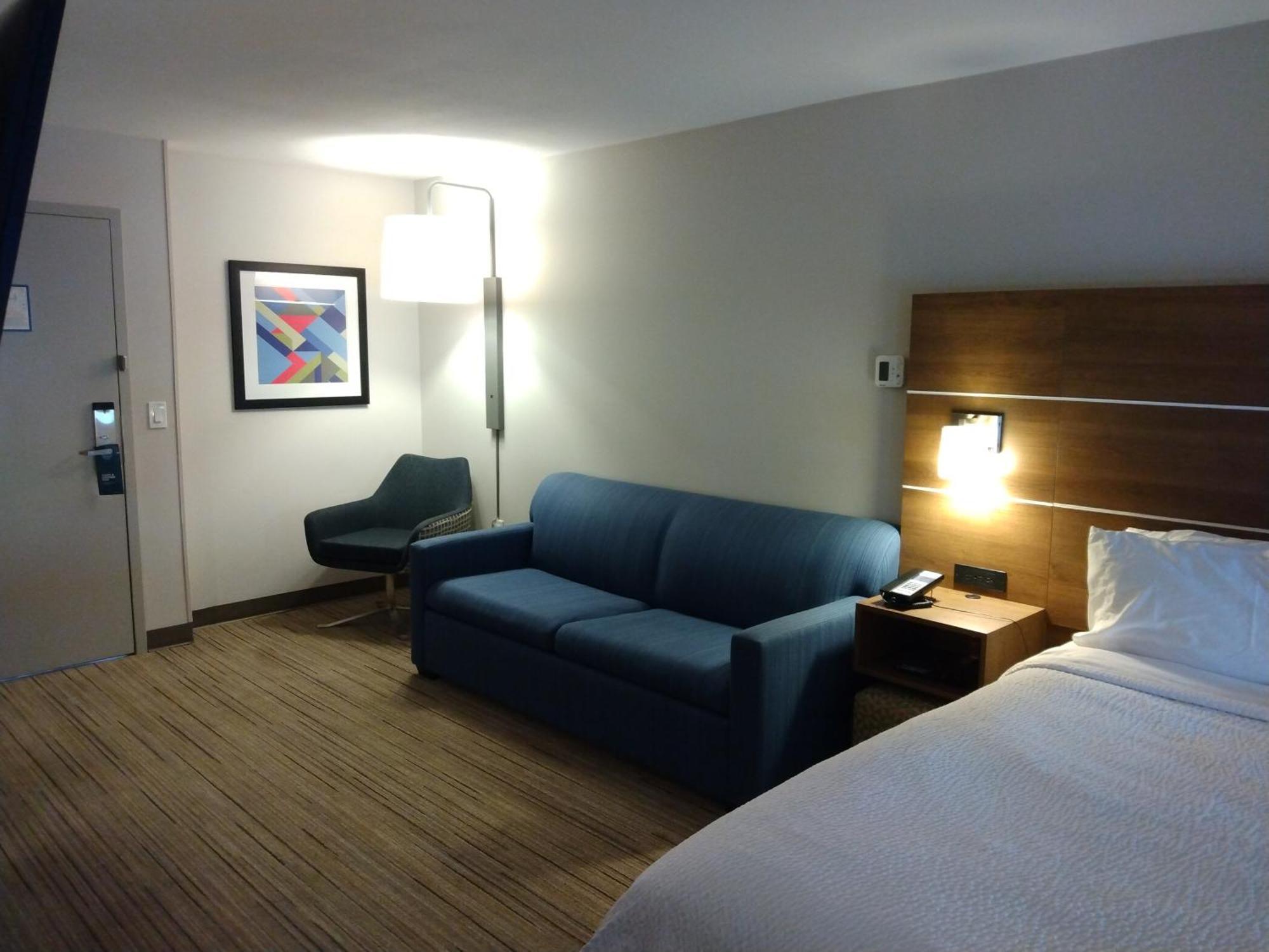 Holiday Inn Express Hotel & Suites Albuquerque Midtown By Ihg Bagian luar foto
