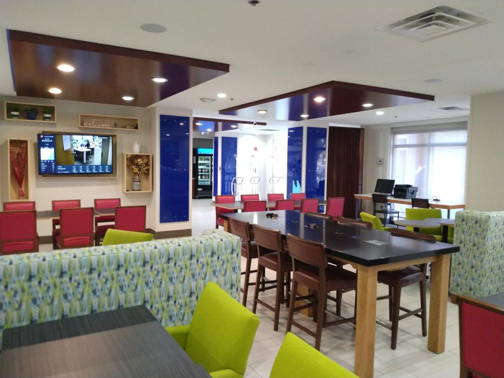 Holiday Inn Express Hotel & Suites Albuquerque Midtown By Ihg Bagian luar foto