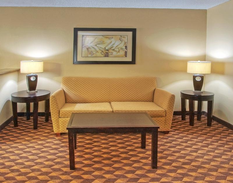Holiday Inn Express Hotel & Suites Albuquerque Midtown By Ihg Bagian luar foto